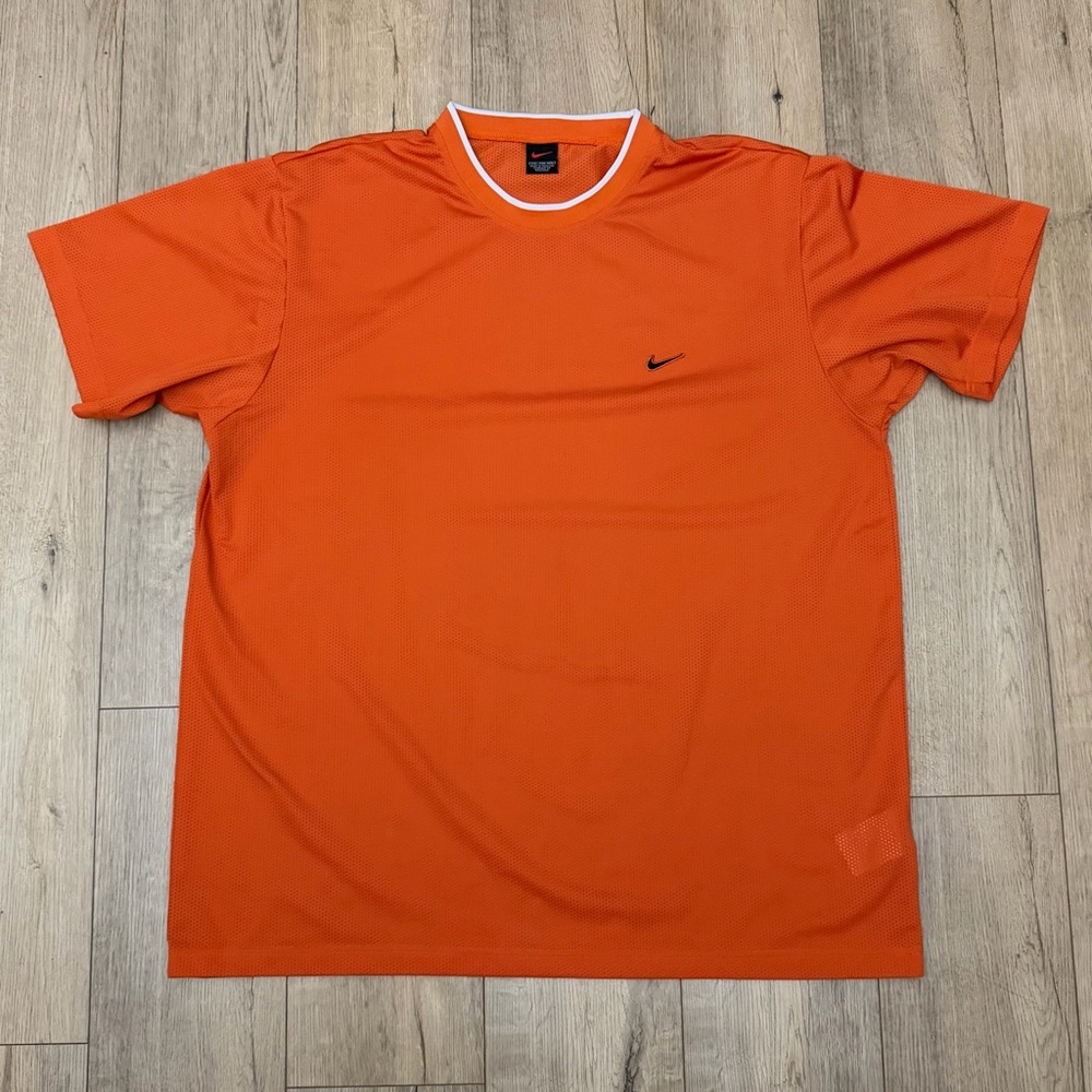 Nike Men's Bright Orange Short Sleeve Tee